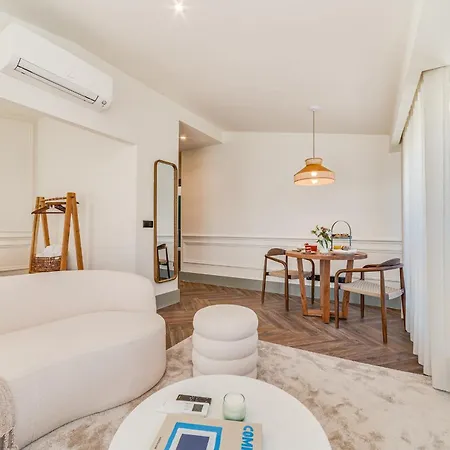 Hygge House Downtown Апартаменты *